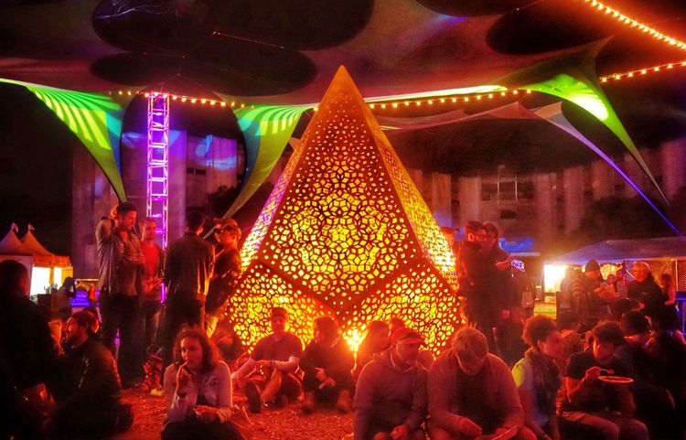 BLISS ROOF CHILLOUT BAR